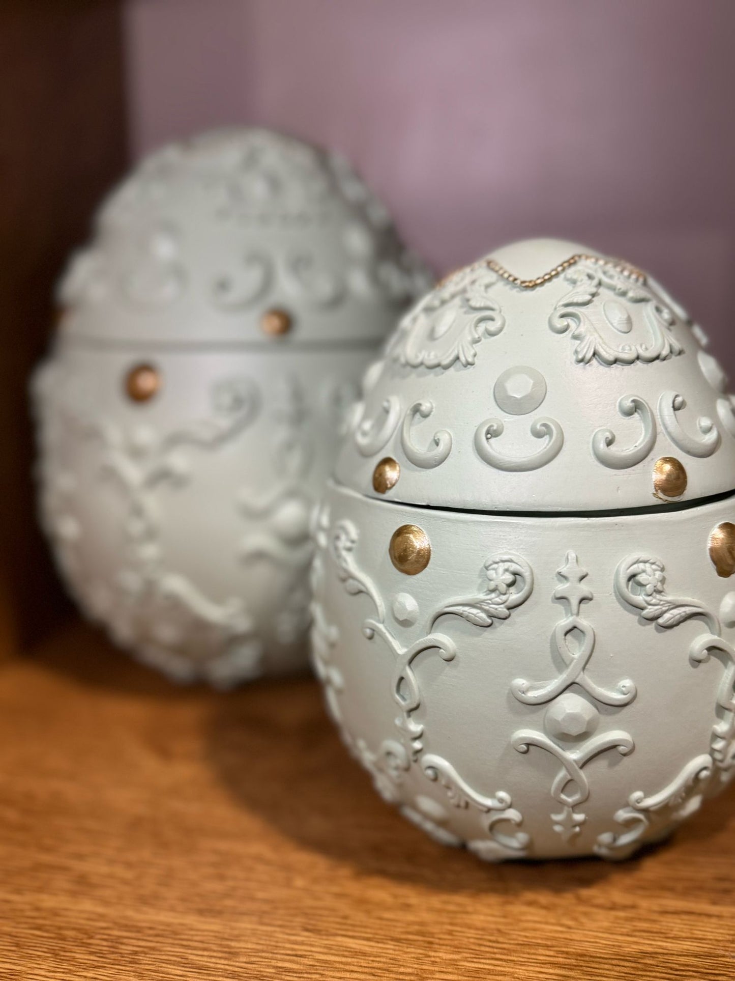 Uova rosa o verde apribile -contenitore