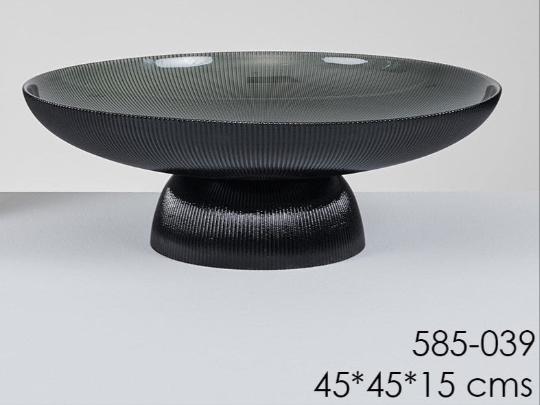 Centrotavolo nero in vetro