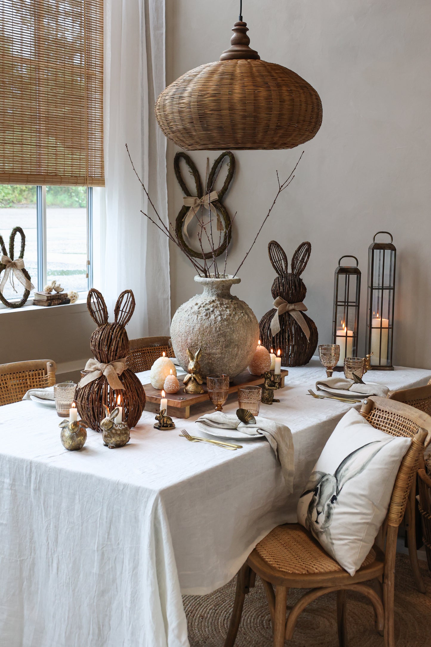 Candeliere con coniglio