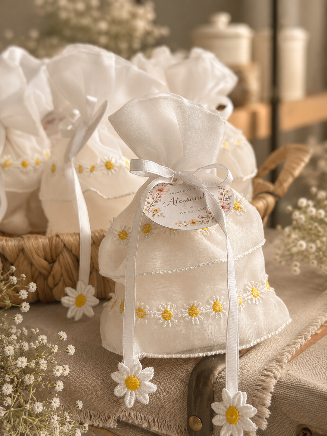 Sacchetto per confetti con margherite