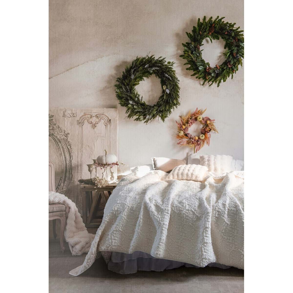 CUSCINO BEIGE CHIARO IN ECO PELLICCIA