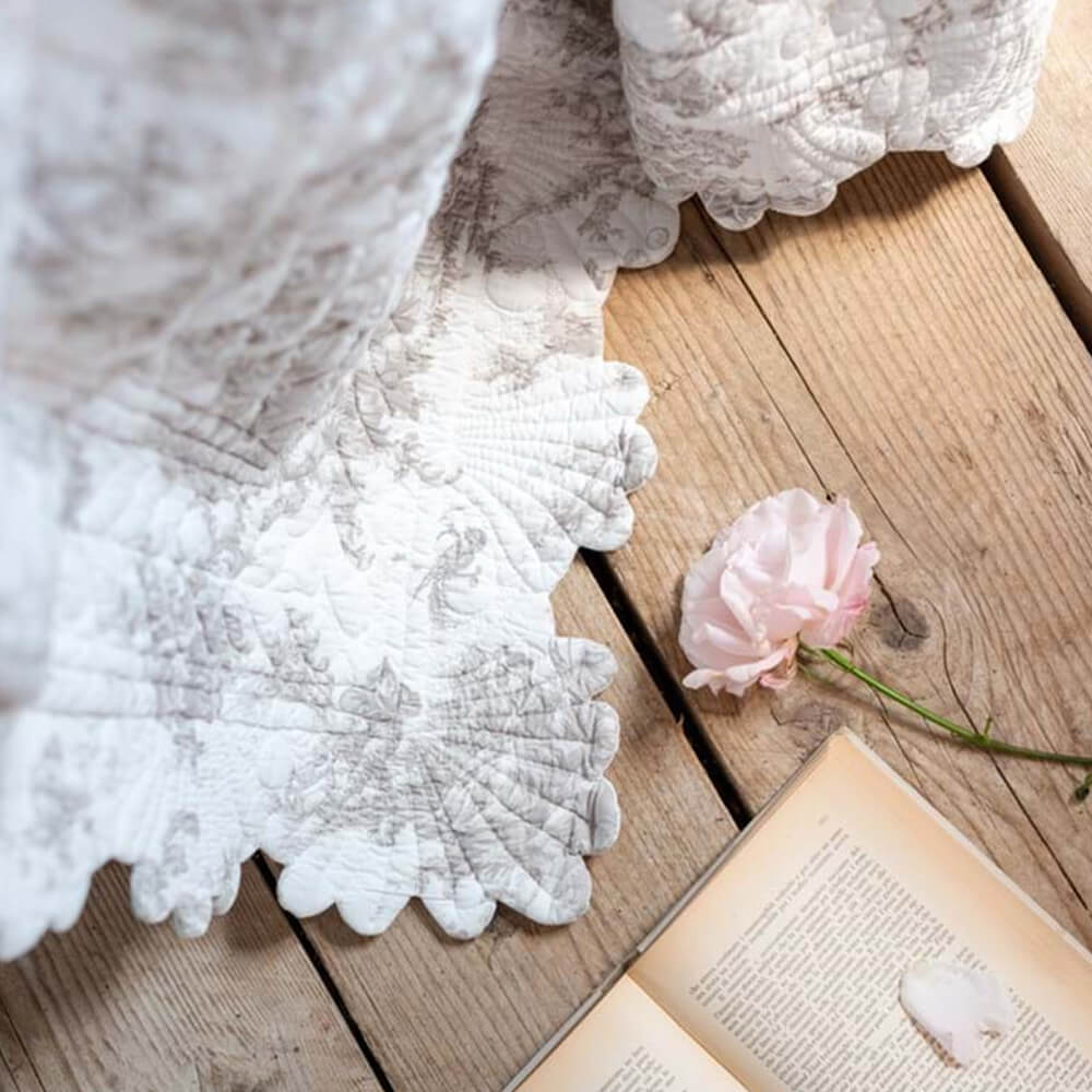 Boutis Matrimoniale bianco e tortora 250x250h