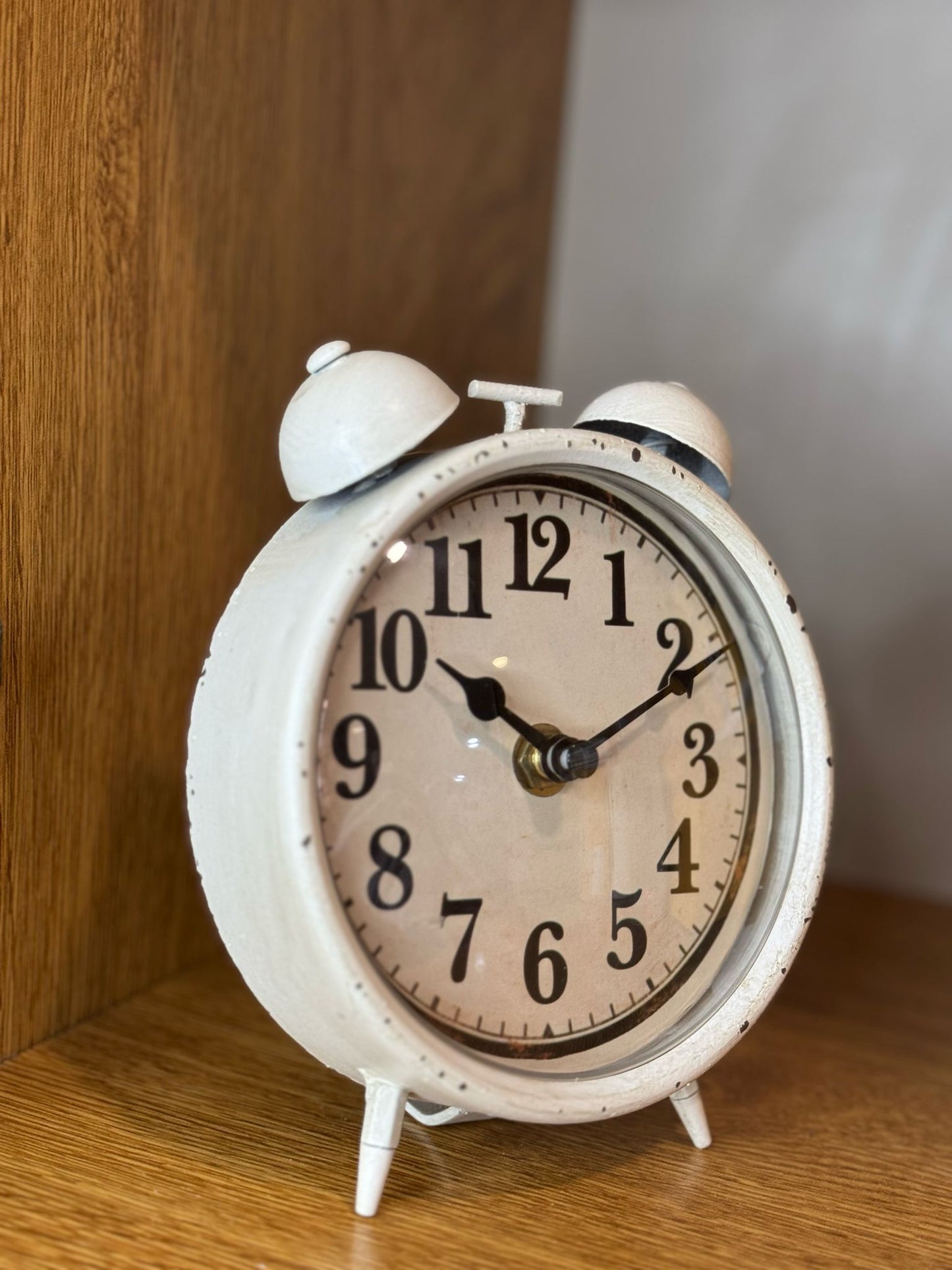 Orologio da tavolo bianco e beige 15cmx13| L'Arte di Nacchi