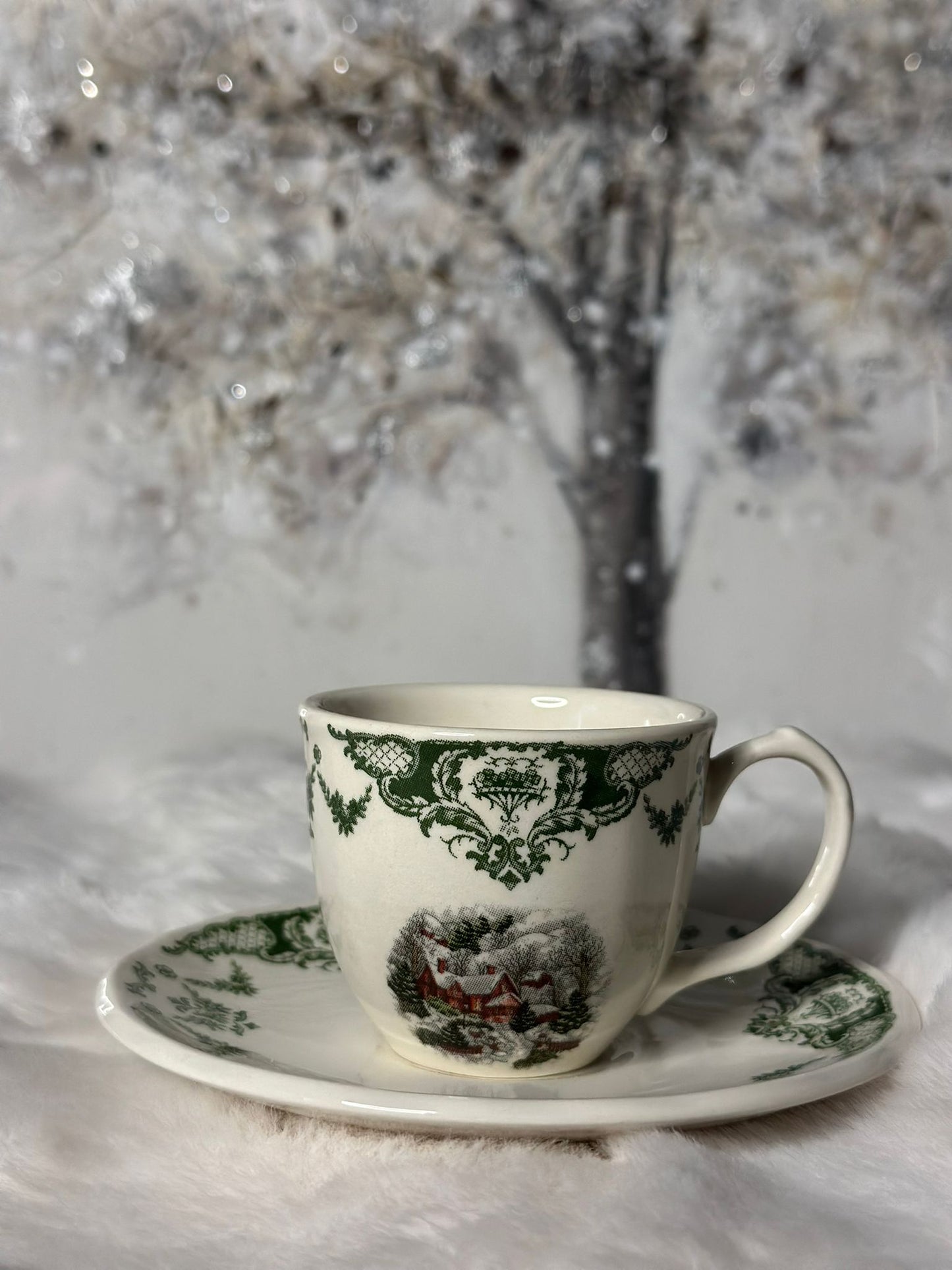 Set tazzina e piattino con fantasia floreale