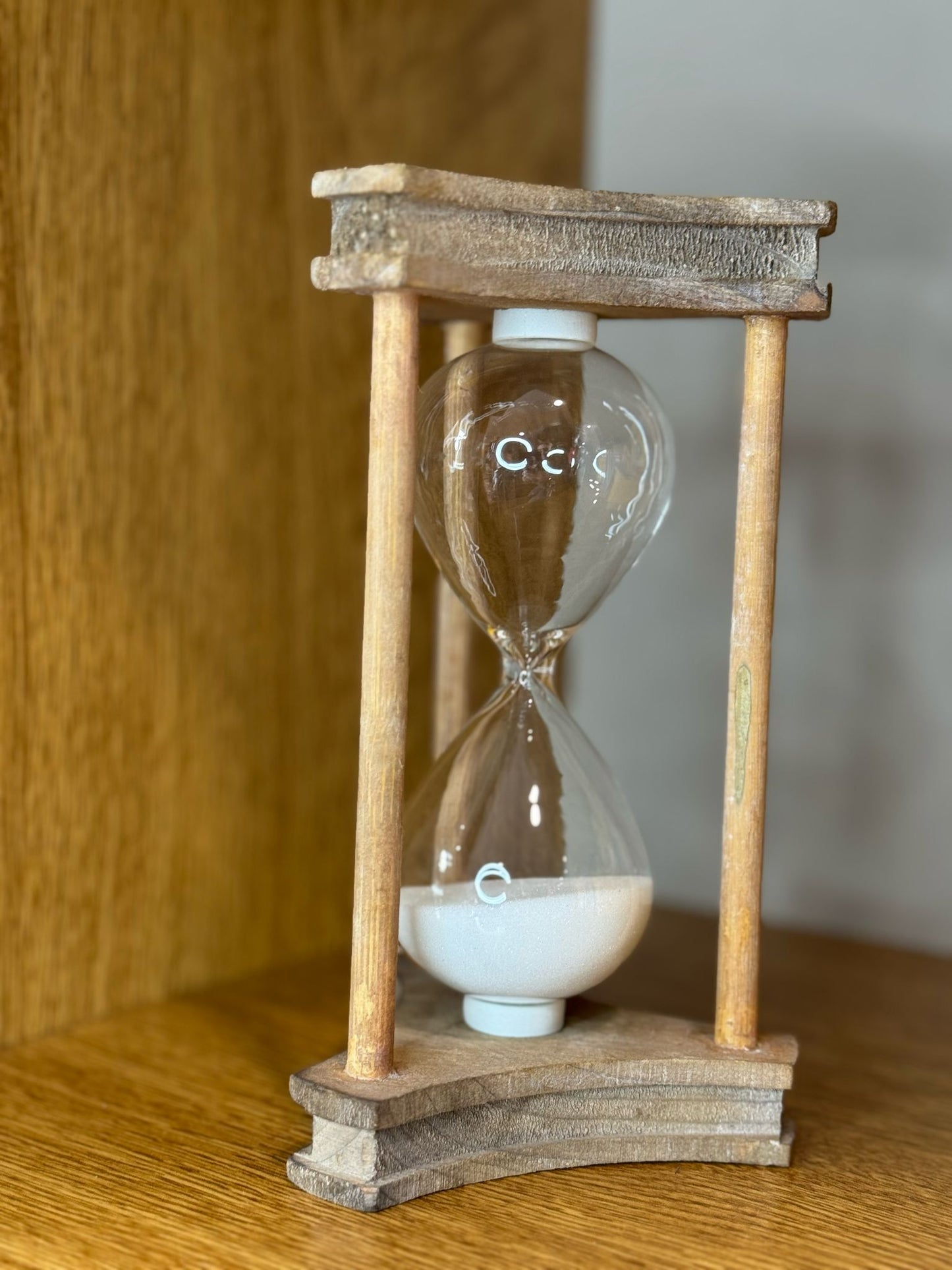 Clessidra con struttura in legno