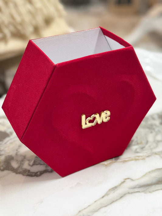 Scatola esagonale rossa LOVE | Scintilla Home