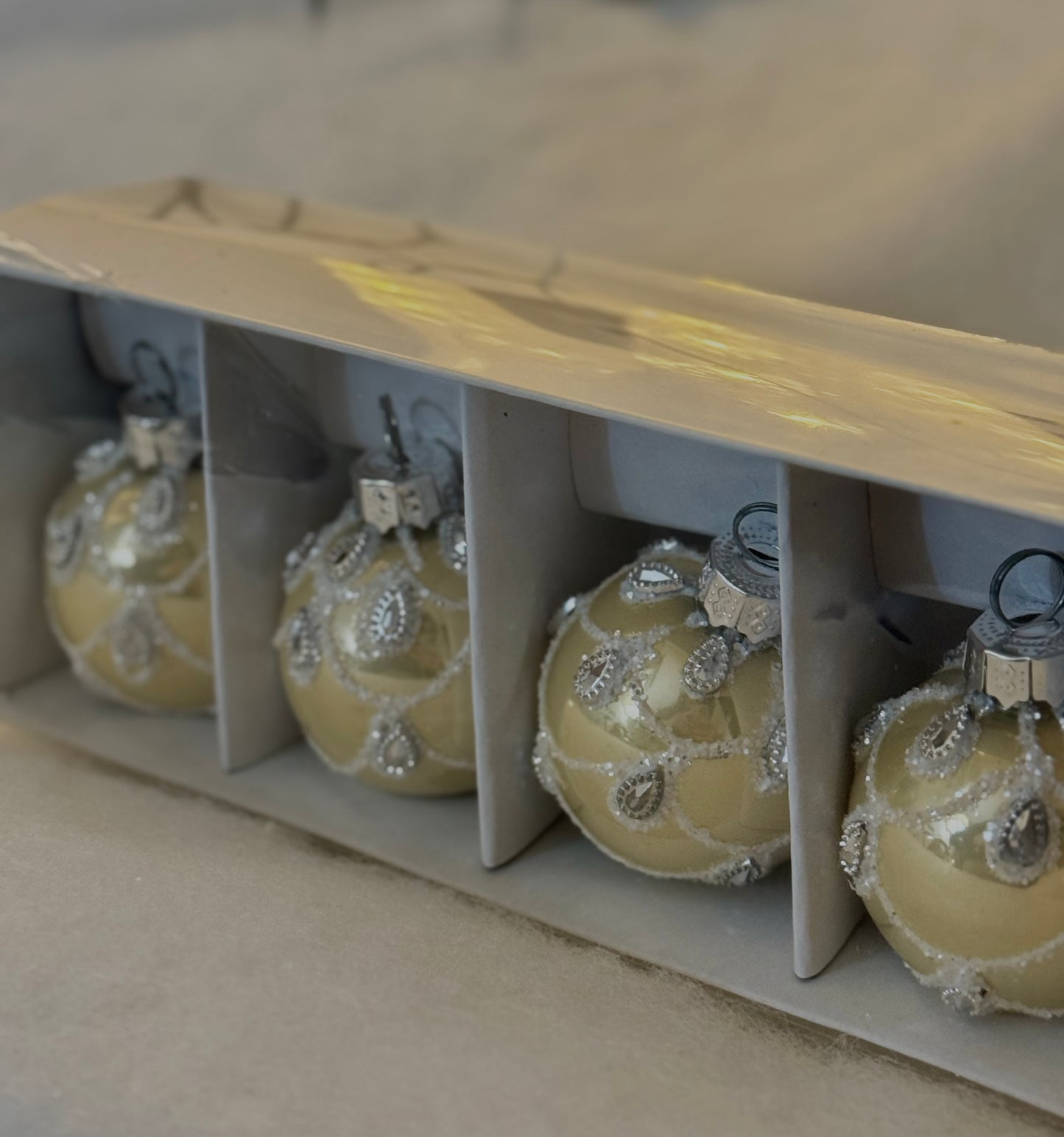 Box 6 sfere beige con strass d.40mm| Carta I Bassanesi