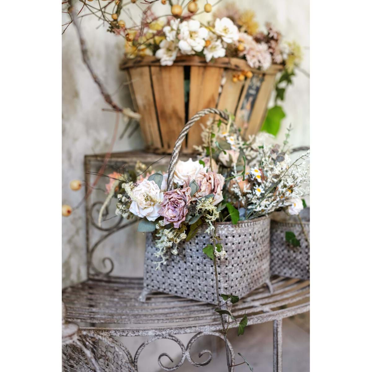 Decoro floreale bianco e ruggine h.38cm | Blanc Mariclò