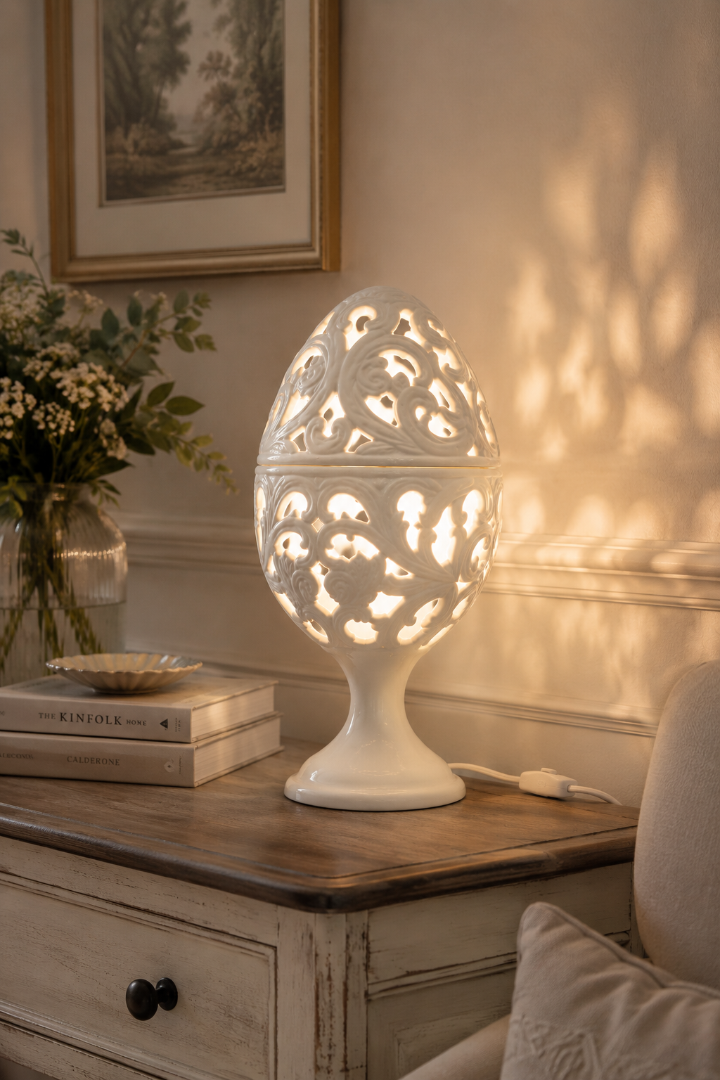 Lampada da tavolo traforata a uovo| L'Arte di Nacchi