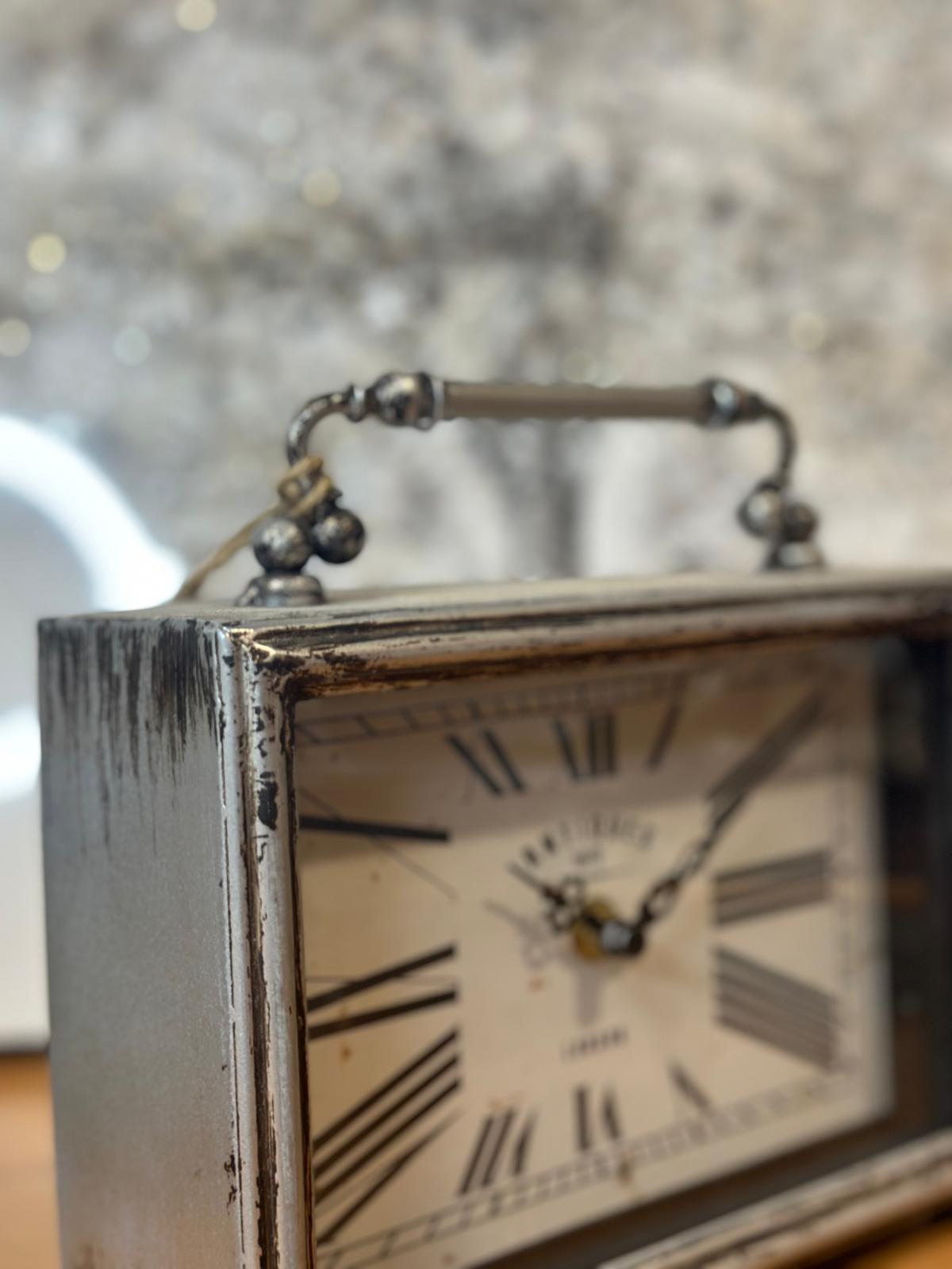 Orologio da tavolo