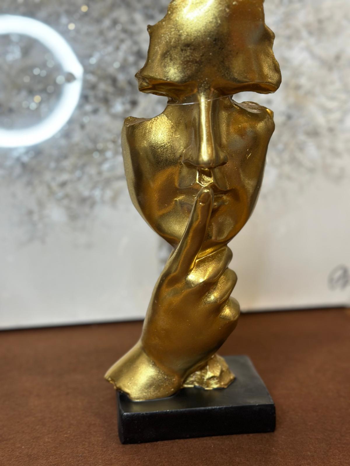 Decoro faccia oro