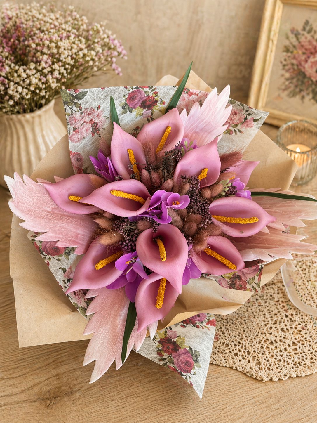 Bouquet di fiori artificiali rosa