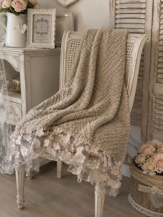 Plaid con gala in pizzo  260 GSM CM 140 X 170 |Blanc Mariclò