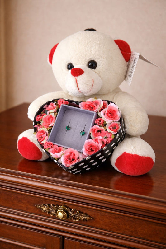 Orsetto con scatola e orecchini S’agapõ