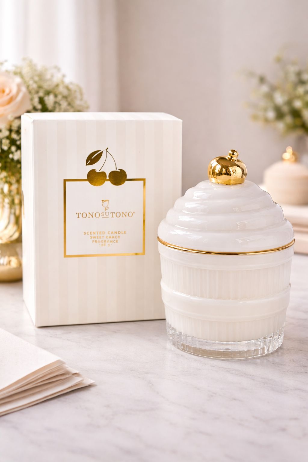 Candela a forma di Cupcake con scatola | Tono su tono