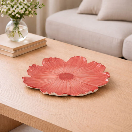 Piatto in ceramica con fiore rosa