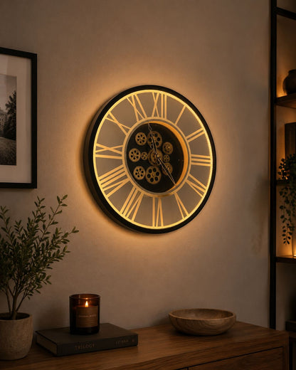 Orologio con numeri romani dorati retroilluminato 60h| Plathea