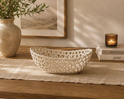 Centro tavola bianco in ceramica traforata 24x12h| L'Arte di Nacchi