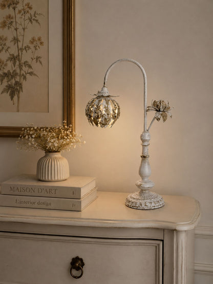 Lampada con foglie vintage bianca| Blanc Mariclò