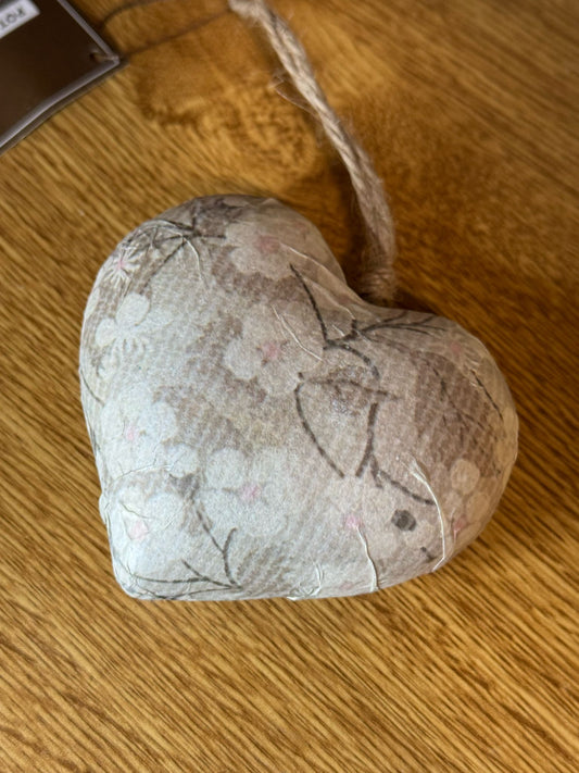 Cuore in legno